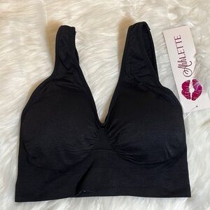 Nwt Rhonda Shear Black Sports Bra